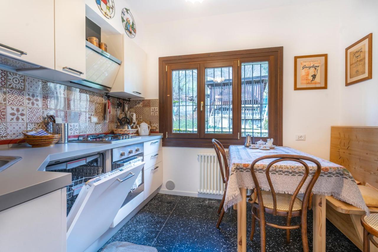 Hladik House - Alpi Giulie Cosy Apartment Tarvisio Bagian luar foto